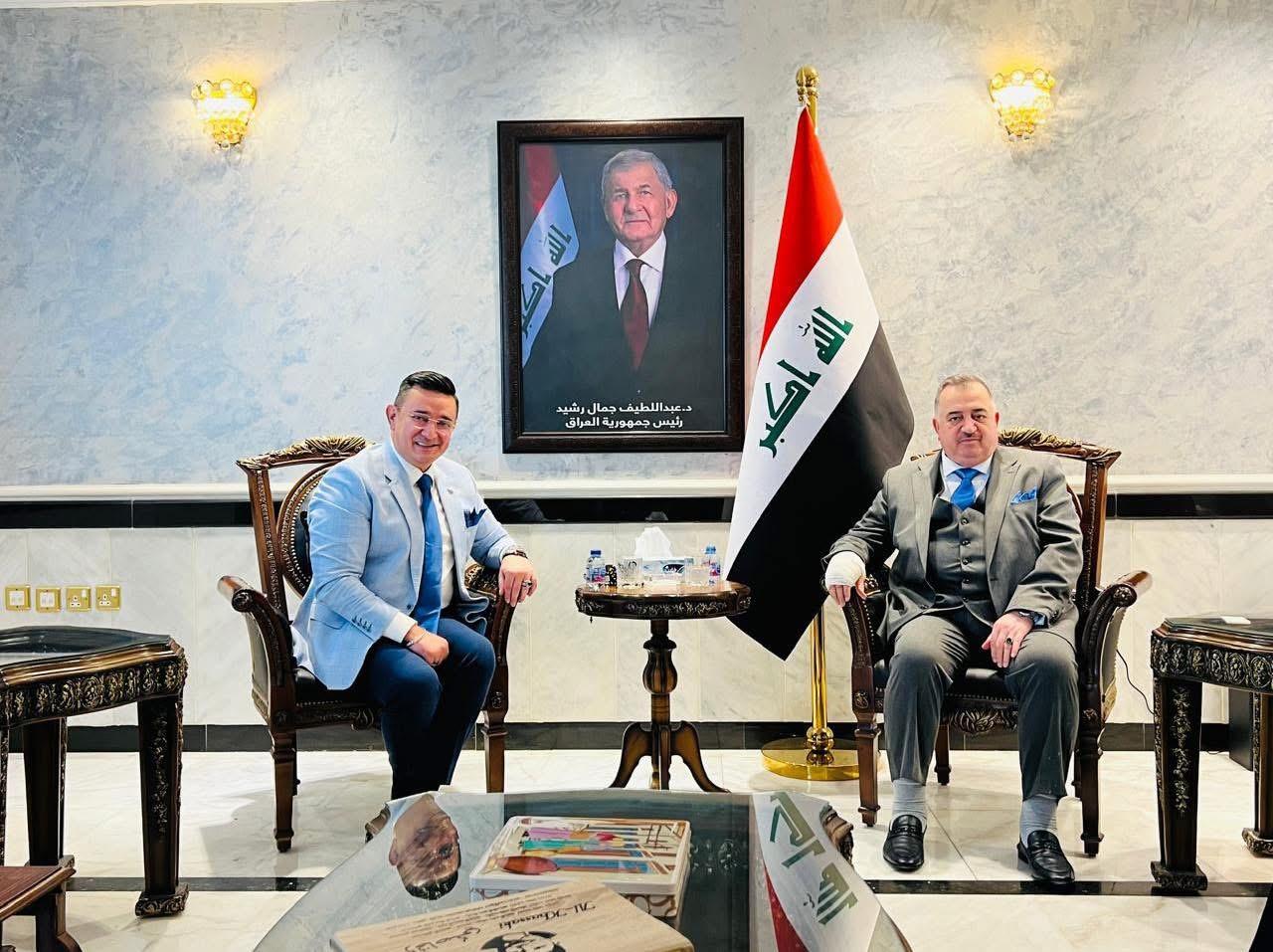 سفير جمهورية العراق لدى المملكة الأردنية الهاشمية يستقبل السيد نبيل الطبراني