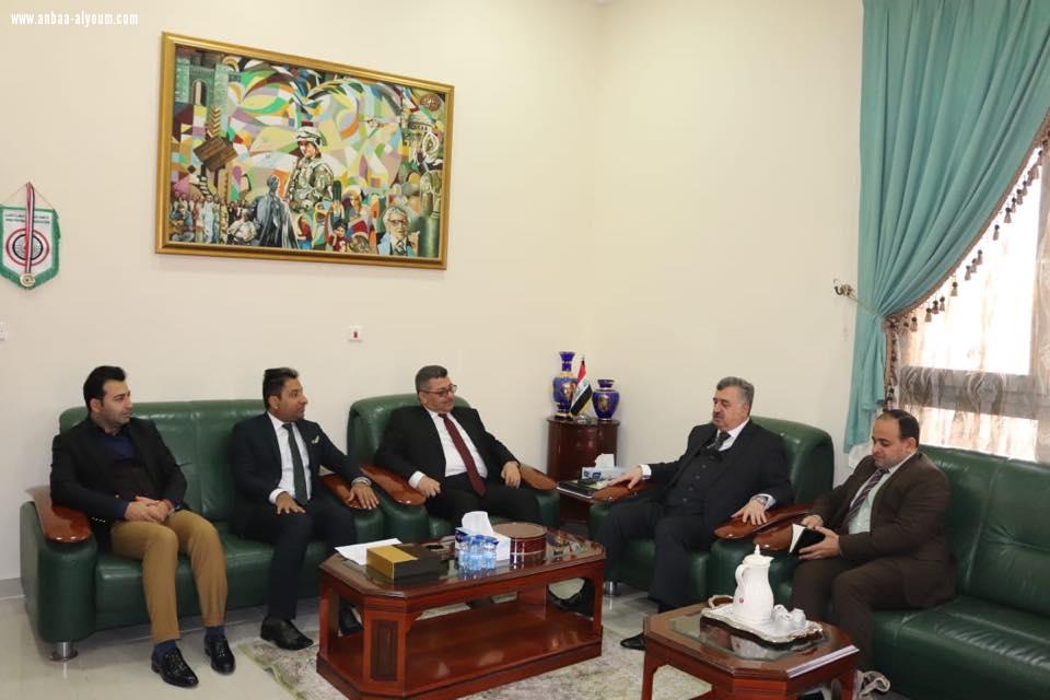 السفير عمر البرزنجي يستقبل الدكتور سلام الخفاجي وكيل وزارة الهجرة والمهجرين السابق في مكتبه