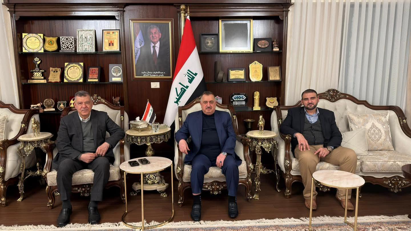 سفير جمهورية العراق لدى المملكة الأردنية الهاشمية يستقبل رئيس ديوان رئاسة جمهورية العراق الأسبق نصير العاني