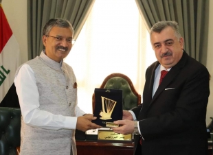 السفير عمر البرزنجي يلتقي سفير جمهورية الهند لدى دولة قطر