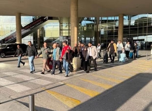 سفارة جمهورية العراق لدى المملكة الأردنية الهاشمية تواصل جهودها لإعادة العراقيين العالقين في الخارج عبر الأردن