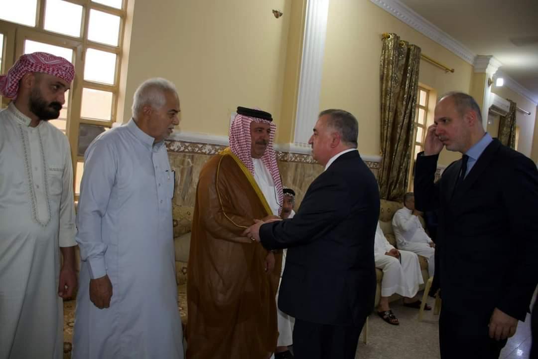الوكيل البرزنجي يقدم واجب العزاء  لآل الجميلي الكرام بوفاة المرحوم إبراهيم الجميلي