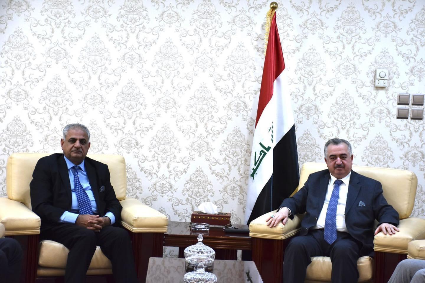 الوكيل البرزنجي يستقبل وفدًا من الشركة العالمية للبطاقة الذكية