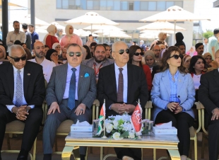 سفير جمهورية العراق لدى المملكة الأردنية الهاشمية يشارك في ملتقى الثقافات لجامعة الشرق الأوسط الأردنية
