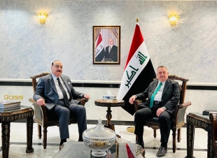 سفير جمهورية العراق لدى المملكة الأردنية الهاشمية يستقبل الفريق الركن المتقاعد صالح قدوري الدهو