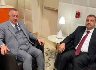 الوكيل البرزنجي يصل إلى الدوحة لقضاء إجازة