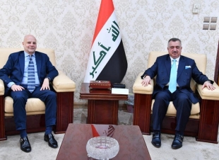 البرزنجي  يستقبل نائب الممثل الخاص للأمين العام للأمم المتحدة في العراق للشؤون السياسة والمساعدة في الإنتخابات.