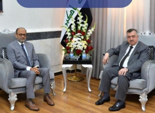 وكيل وزارة الخارجية يستقبل السفير البنغلاديشي لدى العراق