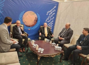 وكيل وزارة الخارجيَّة للشُؤُون مُتعددة الأطراف والشُؤُون القانونيَّة يلتقي نائب الممثل الخاص للأمين العام للأمم المتحدة والمنسق المُقيم ومنسق الشُؤُون الإنمائيَّة الإنسانيَّة لبعثة الأمم المتحدة لمساعدة العراق (يونامي)